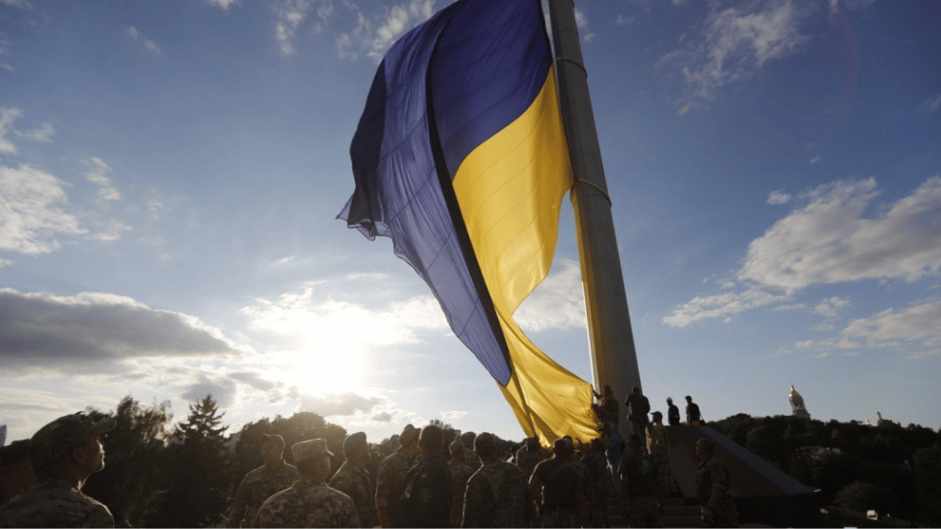 Когда отменят военное положение в Украине — прогноз астролога