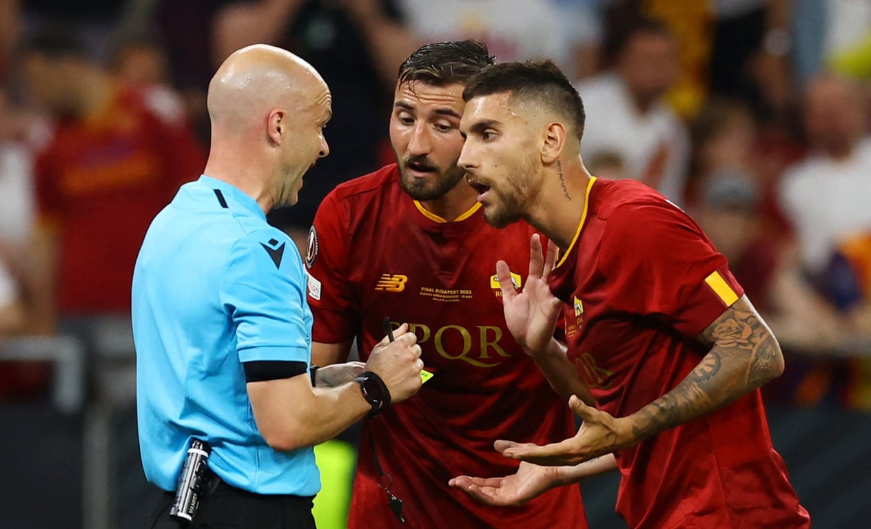 Ентоні Тейлор