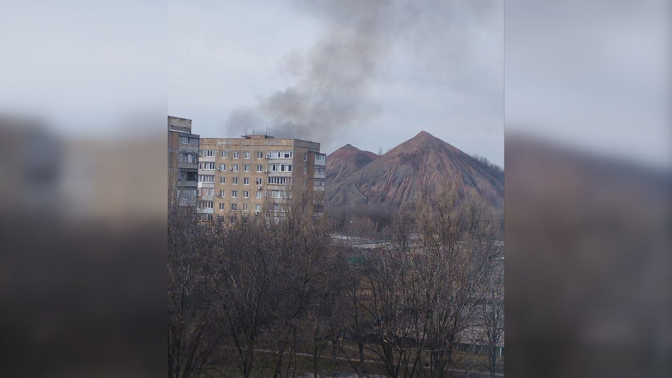 В оккупированном Донецке прогремели взрывы на складах с боеприпасами россиян