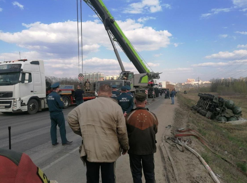 ЗРК С-400 злетів у кювет біля Тули. Фото: myslo.ru