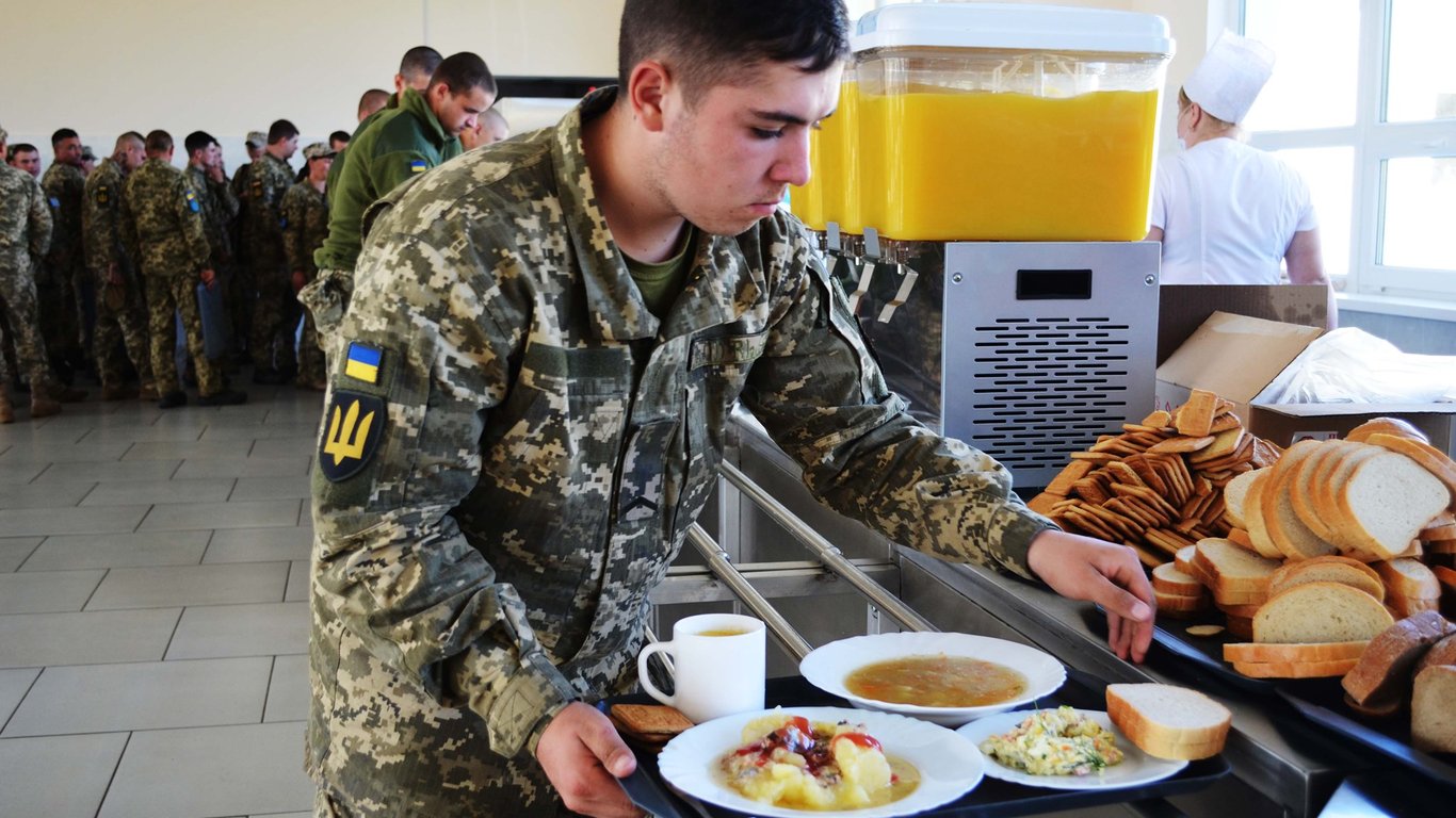 Коррупционные схемы в Минобороны: как воруют деньги на закупке  продовольствия для ВСУ. Читайте на UKR.NET