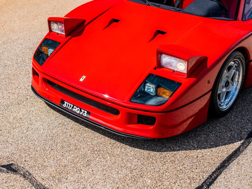 Як виглядає Ferrari F40 Алена Проста