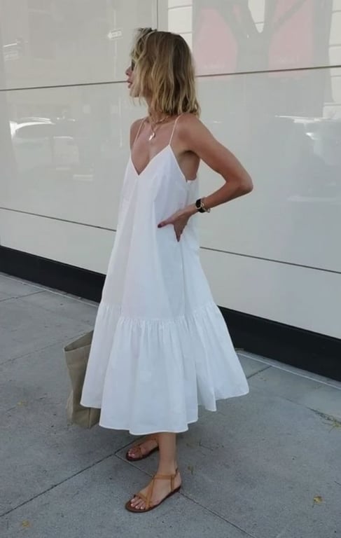 Белый сарафан