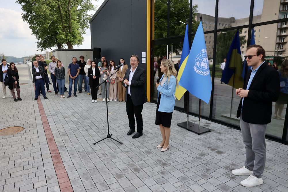 Відкрити новий Центр для релокованих бізнесів до Львова приїхав керівник Програми розвитку ООН Ахім Штайнер. Фото: Роман Балук