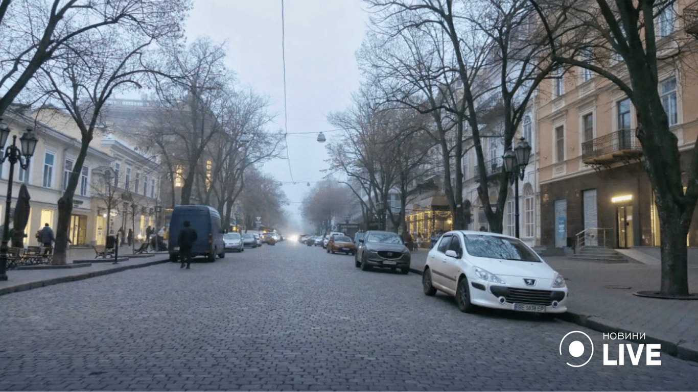 Проїзна зона на Дерибасівській