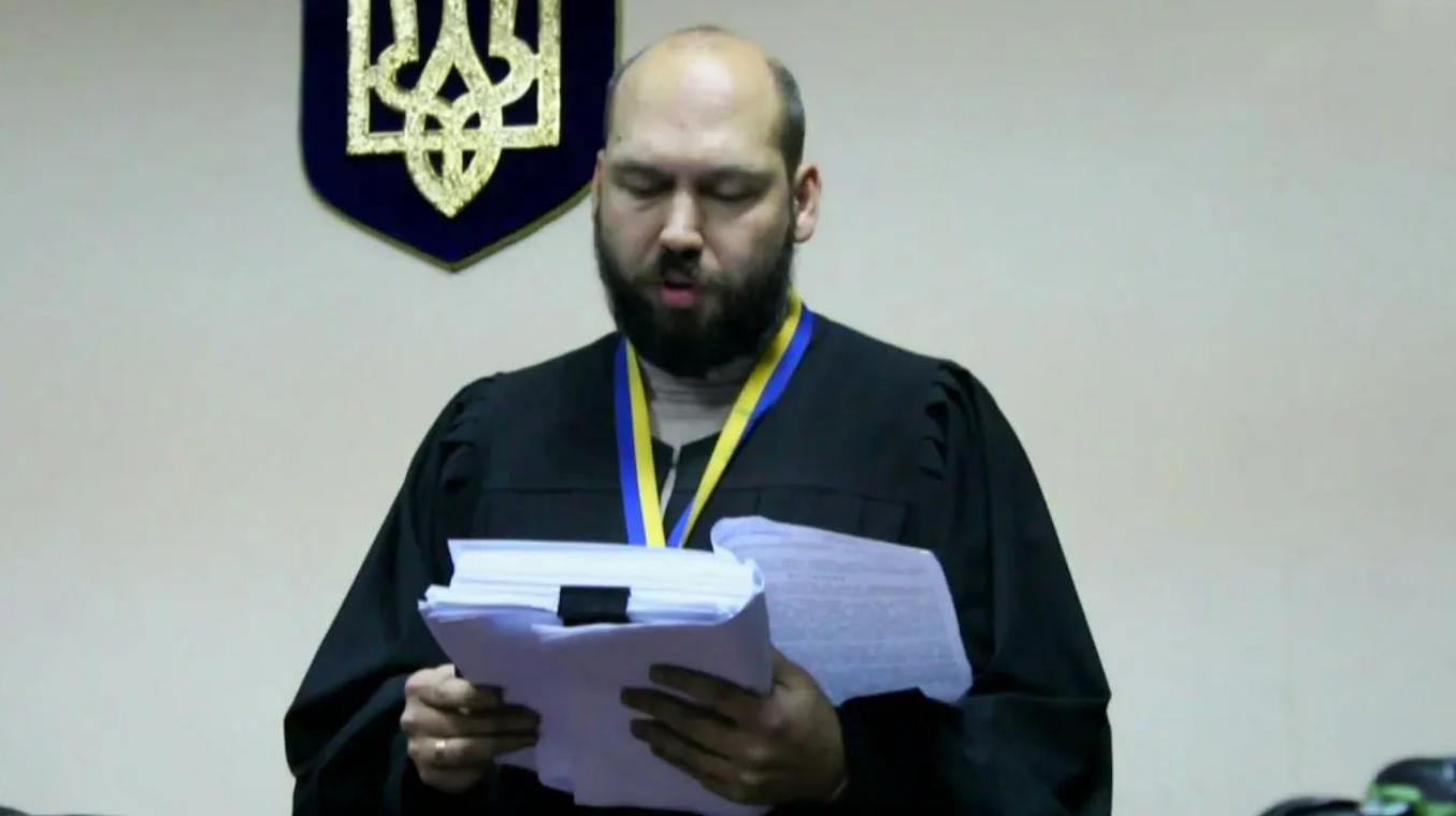 Судья Печерского райсуда Сергей Волк. Фото: скриншот из видео "Общественного"