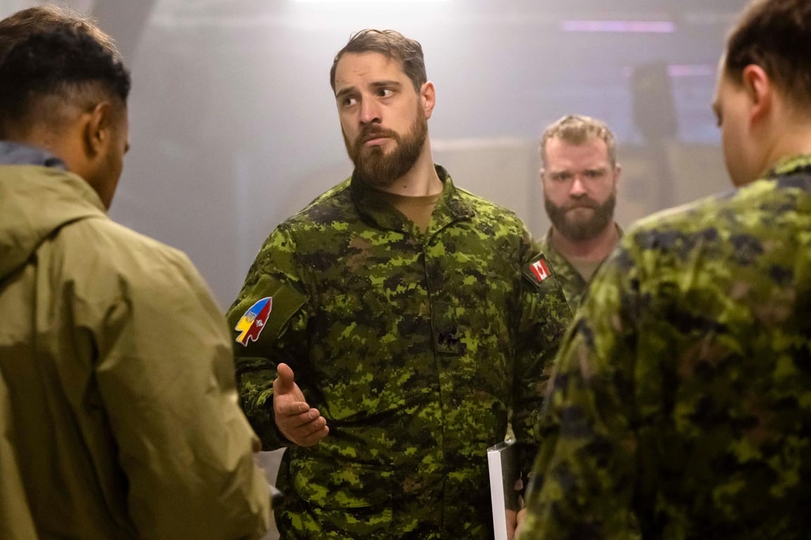 военные учения