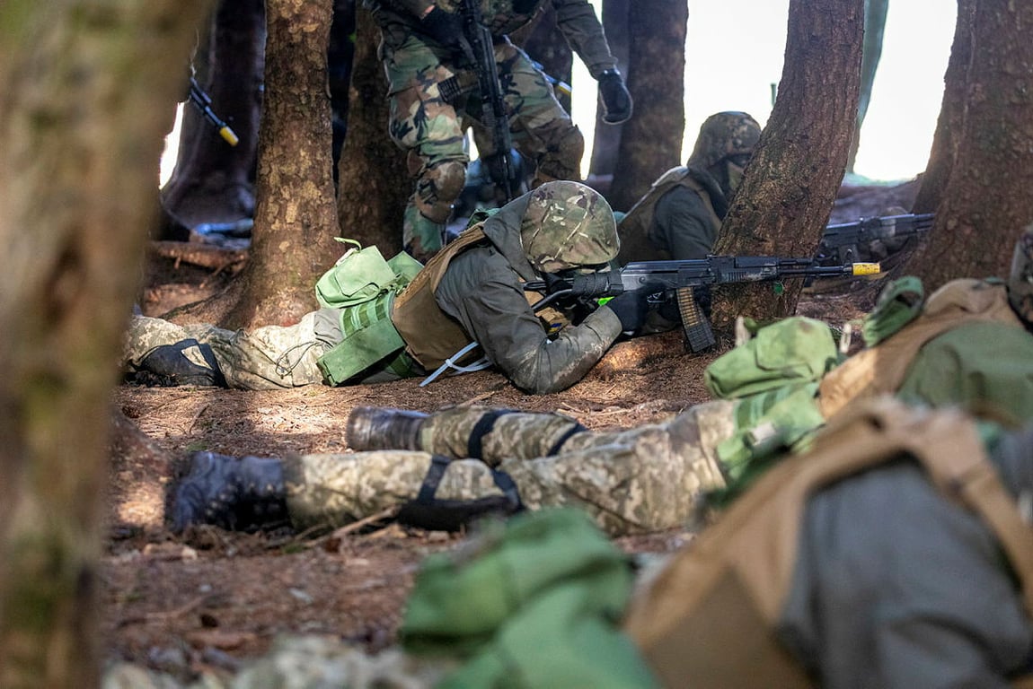 українські військові на навчаннях в Британії