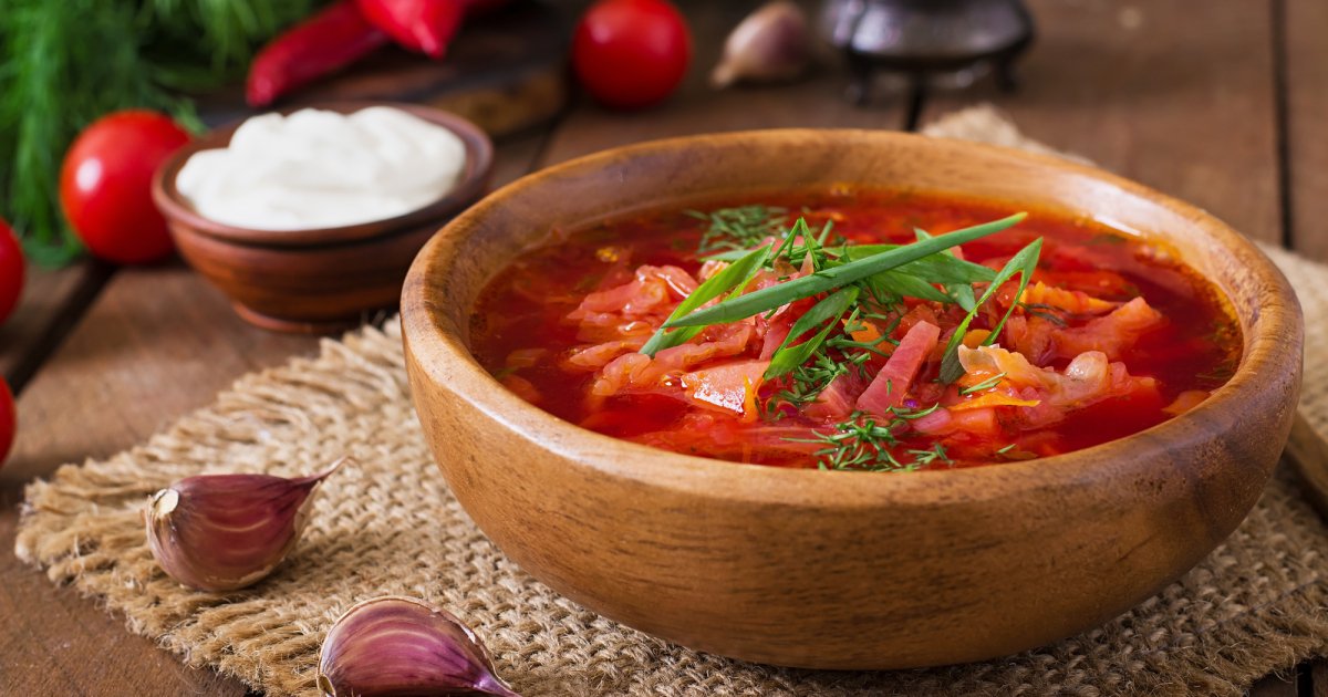 Як готувати борщ зі смаженою картоплею — рецепт