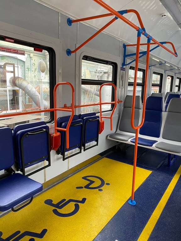 Інклюзивний електропоїзд зв'яже Львів і Рівне