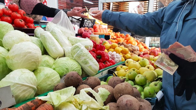 Великдень 2023 — список продуктів, які можна закупити задовго до свята