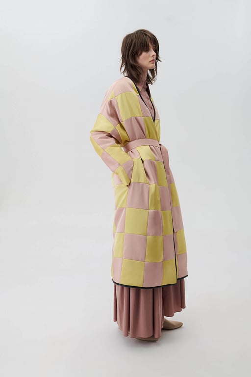 Топ-10 весняних стильних тренчів