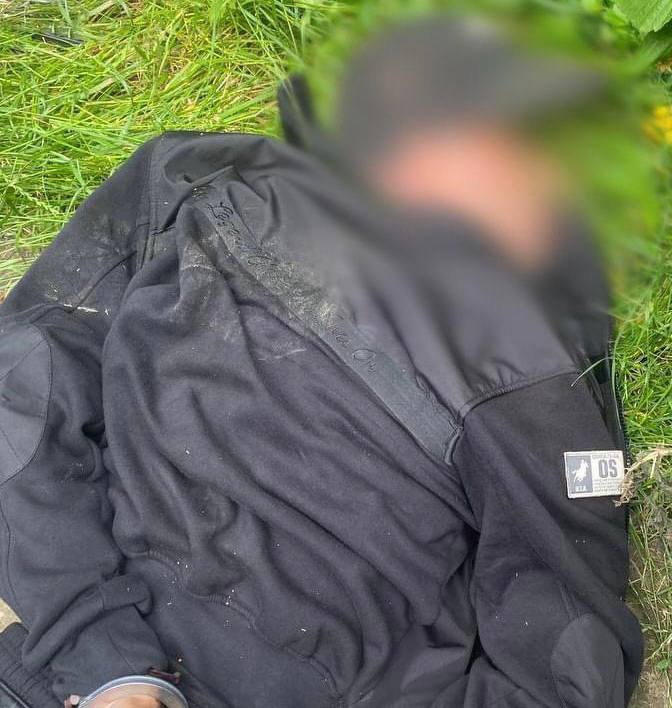 ​  Поліцейські затримали 48-річного жителя Чернівців за підозрою у вбивстві співмешканки. Фото: Нацполіція Львівщини  ​