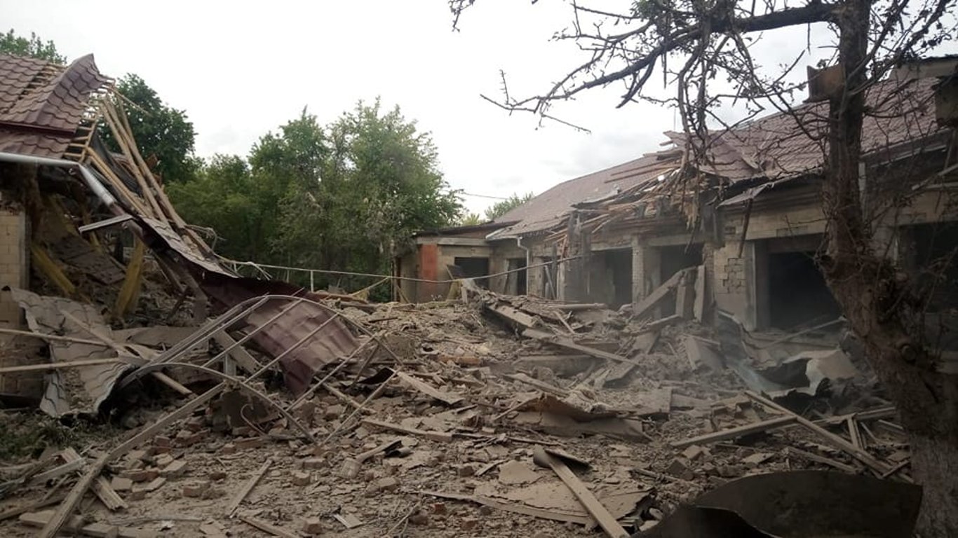 Сумщина: двоє поранених, пошкоджені будинки, церква та пожежна частина
