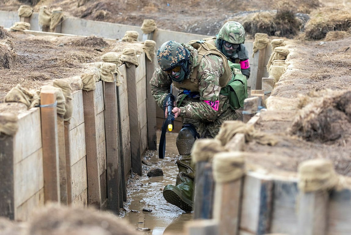 українські військові на навчаннях в Британії