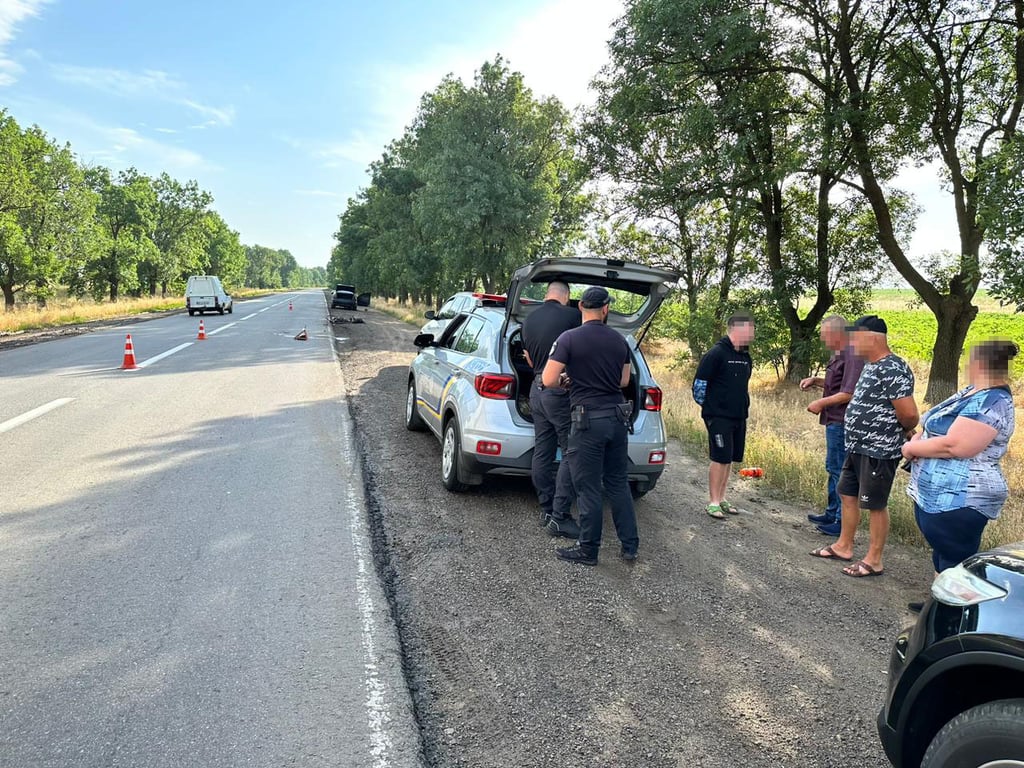 Следственные действия на месте ДТП. Фото: ГУНП в Одесской области