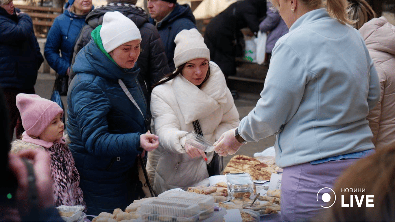 ярмарка в одесском роддоме