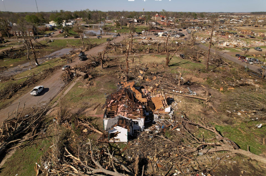 торнадо в США