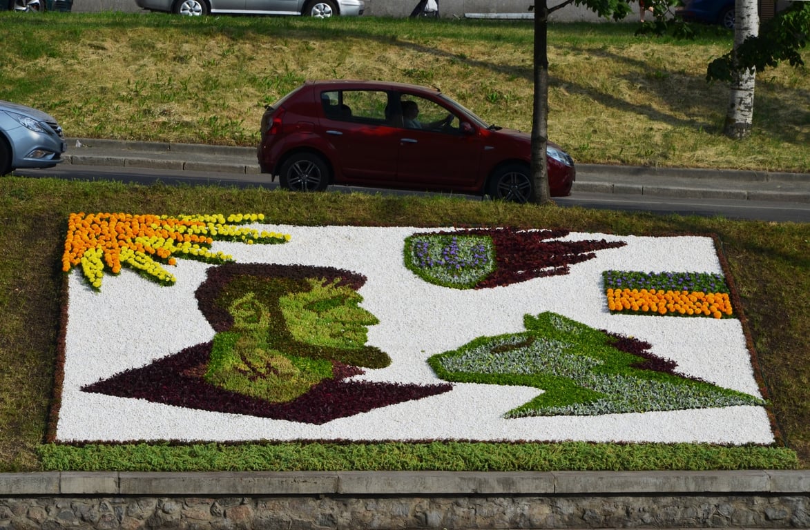 Композиции из цветов в Киеве