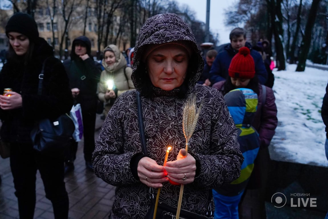 акция ко дню памяти жертв Голодомора3