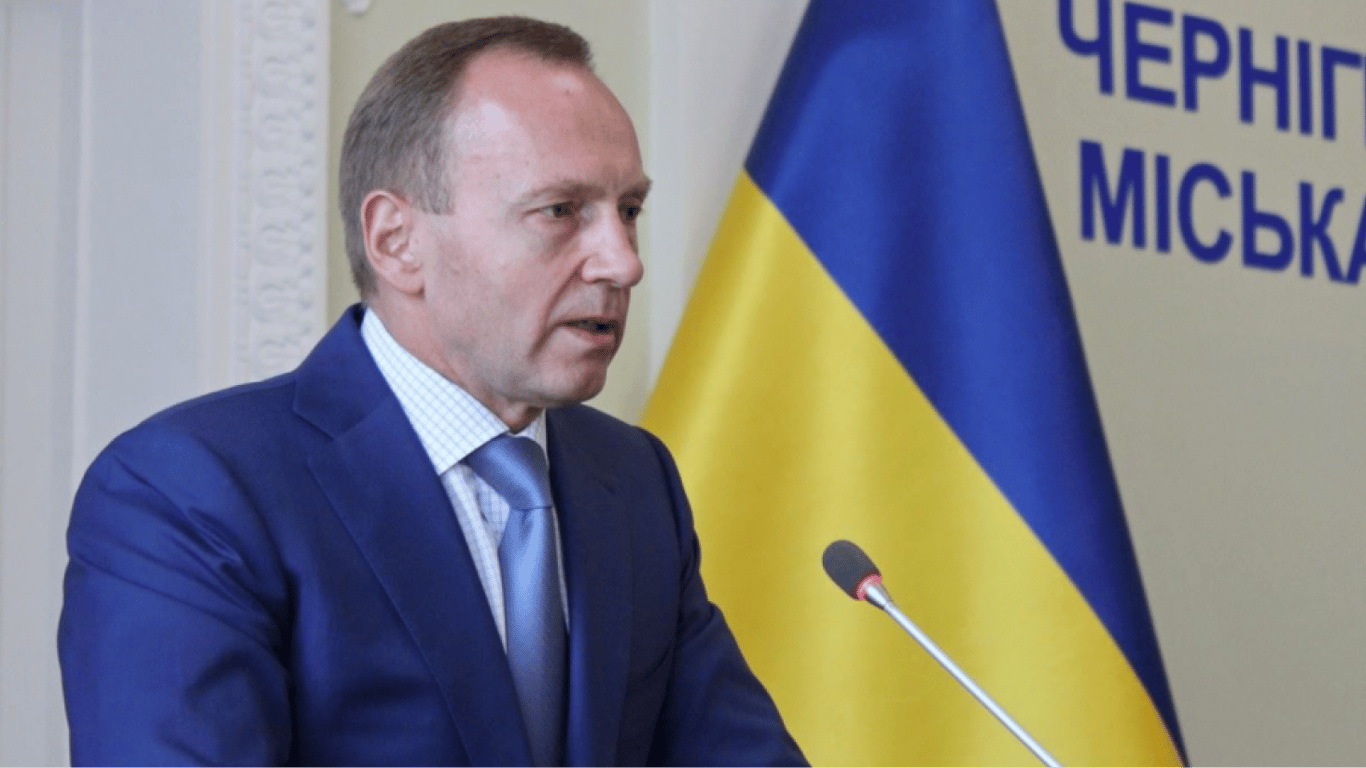 Суд отстранил мэра Чернигова Владислава Атрошенко от должности