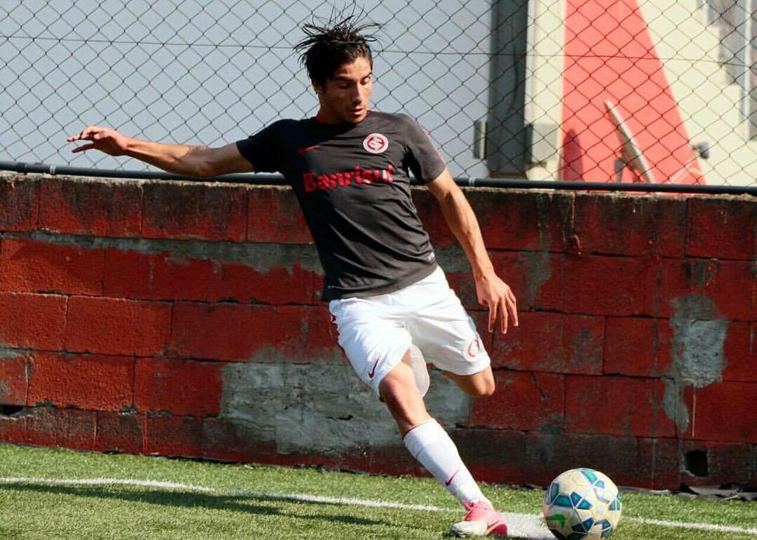 Эрик Менезес