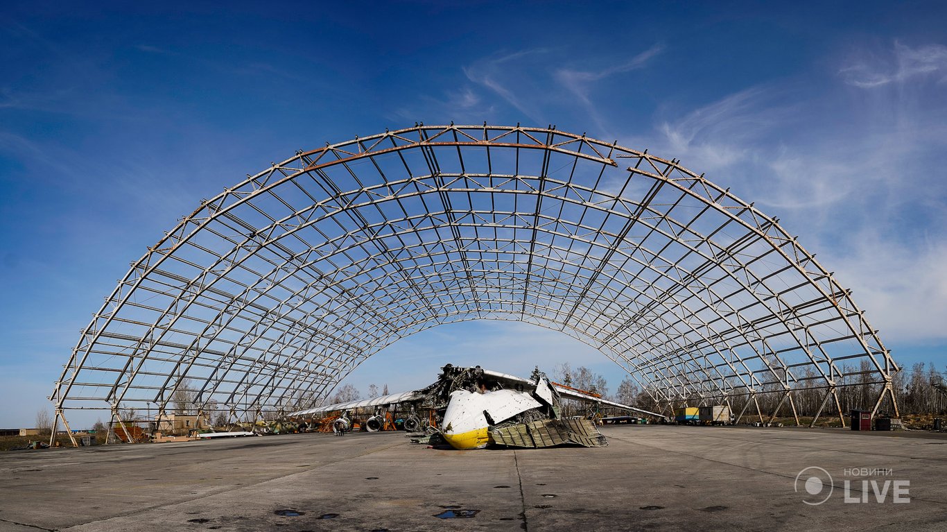 Ан-225 "Мрія" в Гостомелі