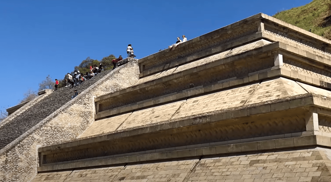 Великая пирамида Чолула, Мексика