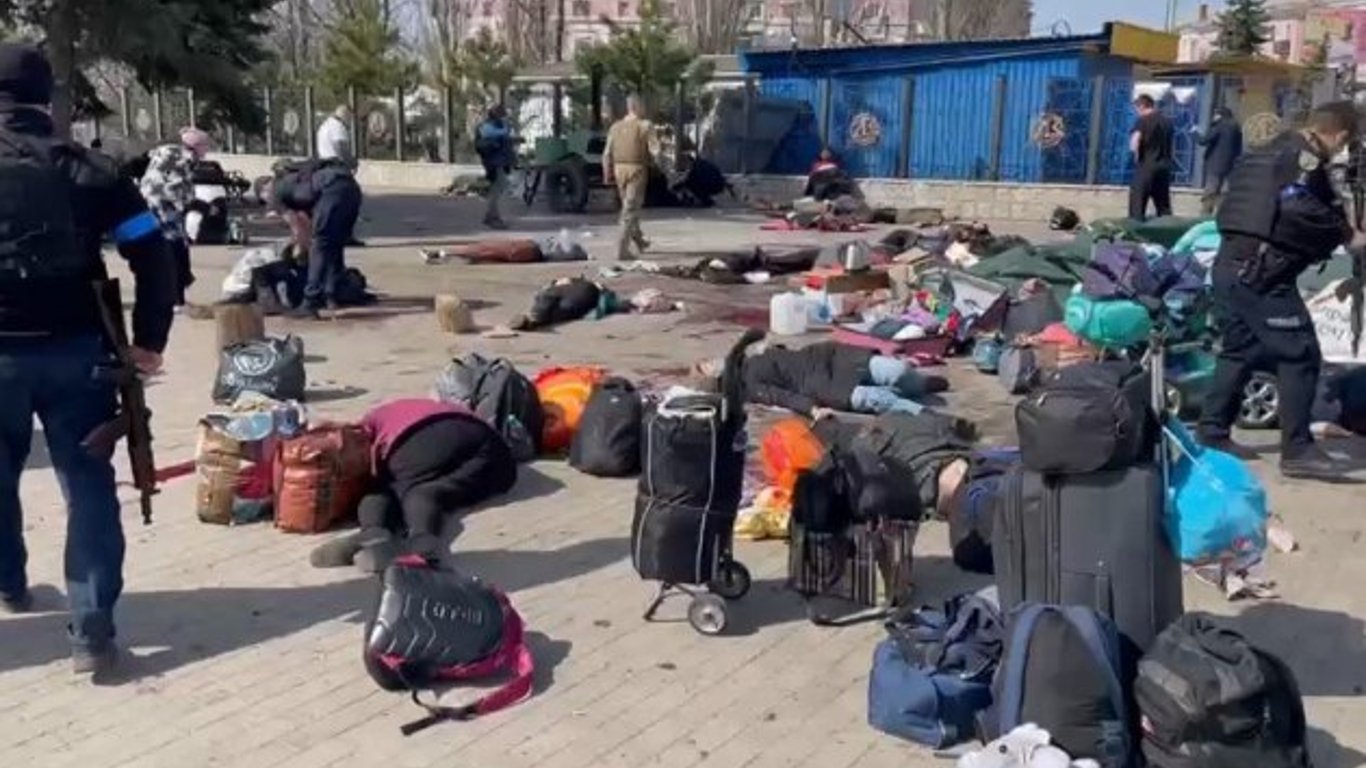 Джо Байден засудив російський удар по Краматорську та пообіцяв дати Україні ще більше зброї