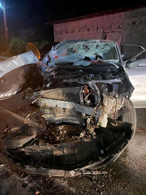 Розбите авто внасліод ДТП. Фото: Нацполіції Львівщини