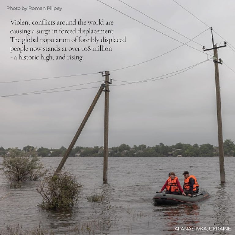 Анджеліна Джолі показала кадри війни в Україні