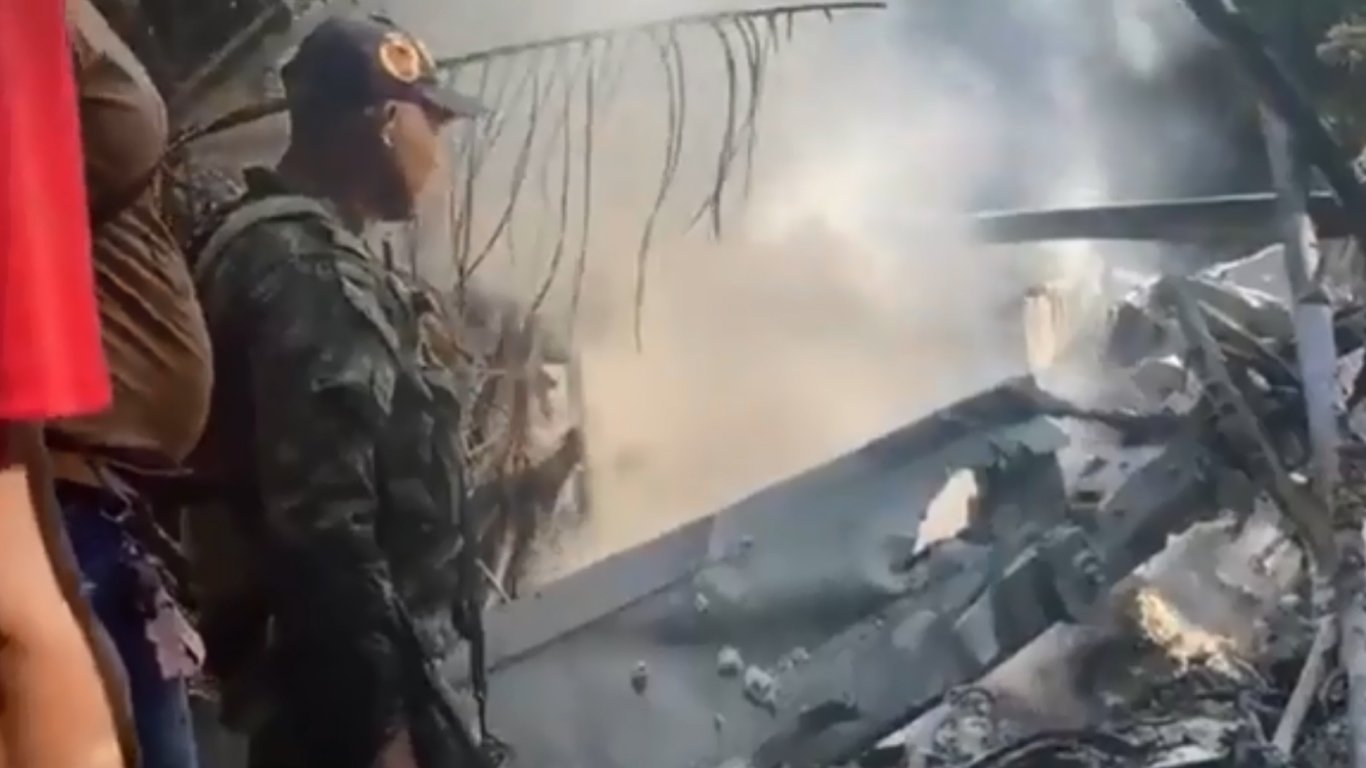 В Колумбии разбился военный вертолет: есть погибшие