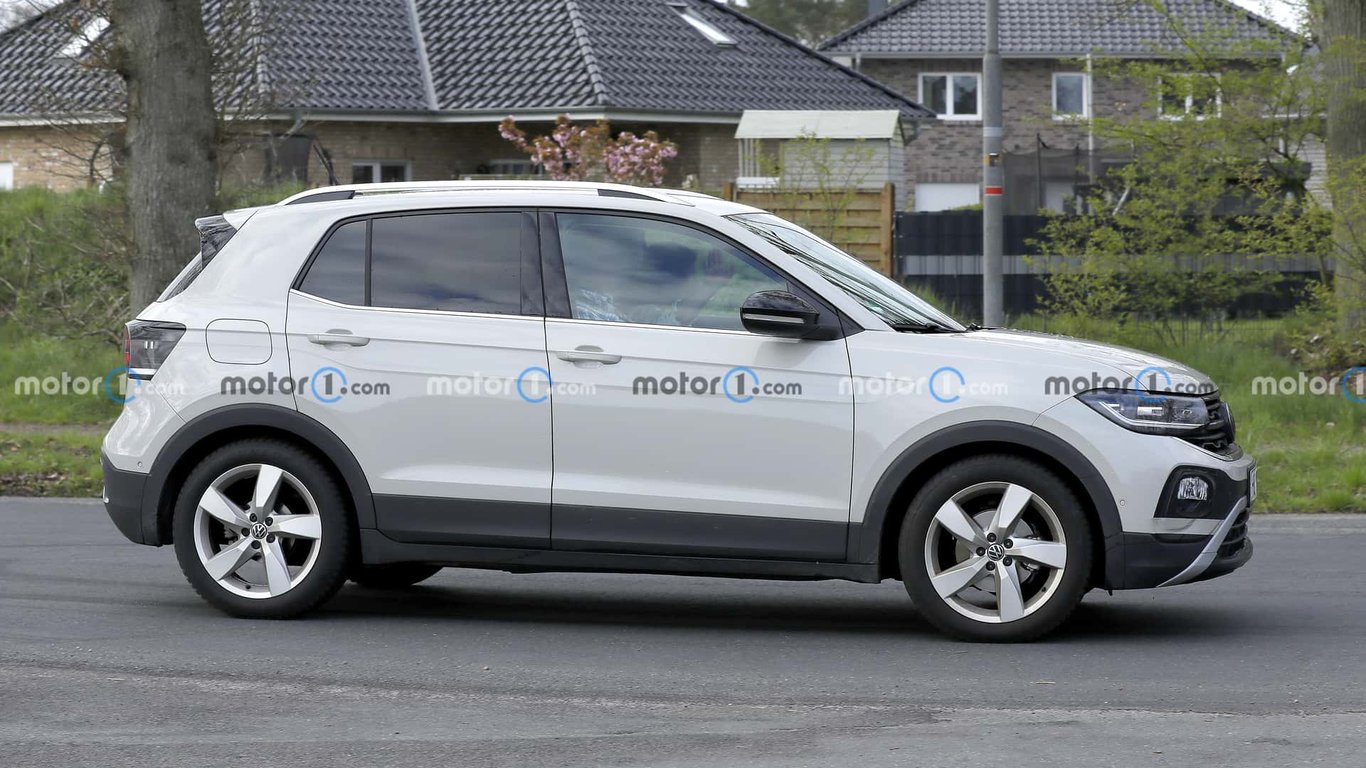 Обновленный Volkswagen T-Cross