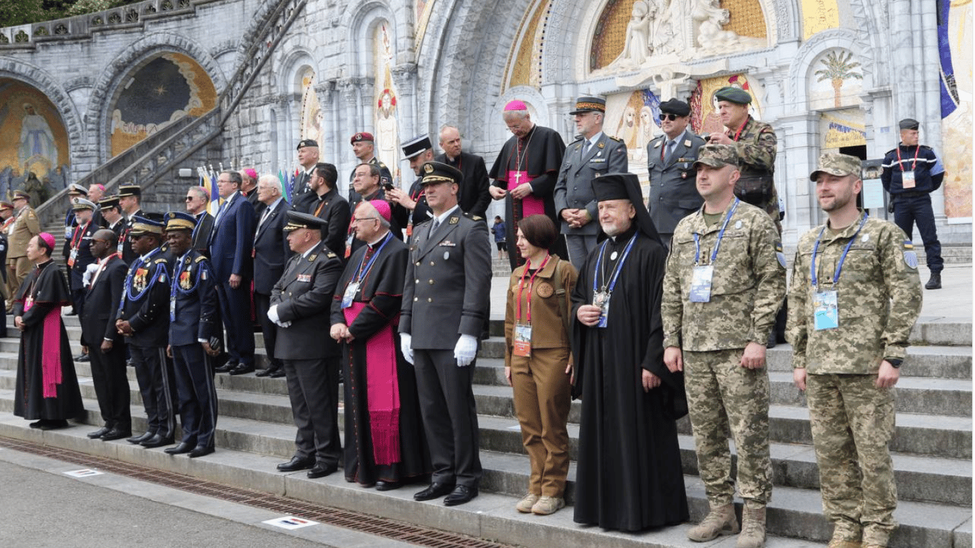Маляр возглавила делегацию украинских военных капелланов на паломничестве во Франции