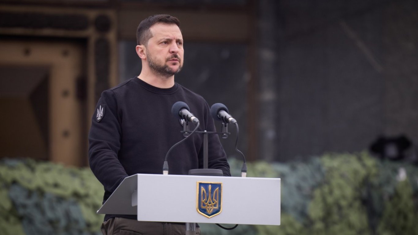 Зеленський виступив перед випускниками-нацгвардійцями: що сказав глава держави