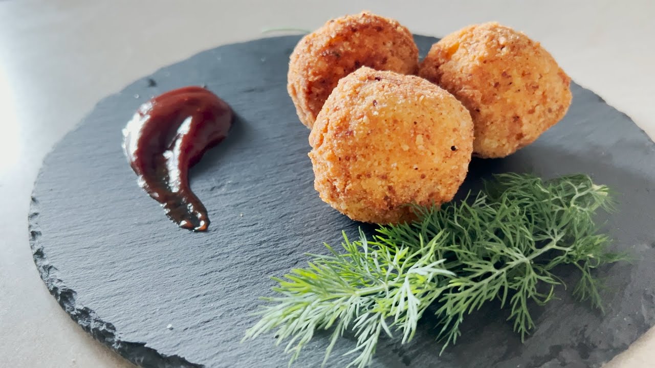 Рецепт пісної закуски — картопляні кульки з грибами