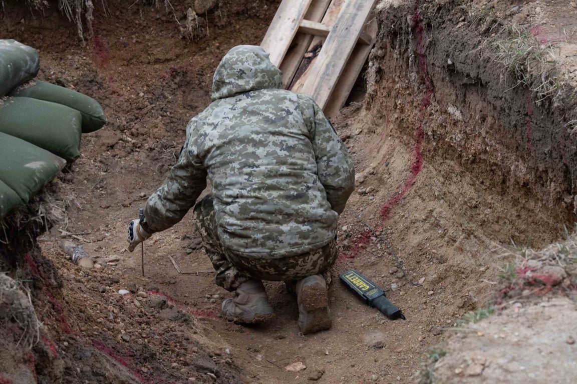 військові навчання саперів