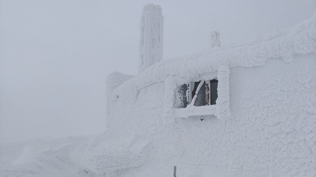 Сніг у Карпатах 27 лютого