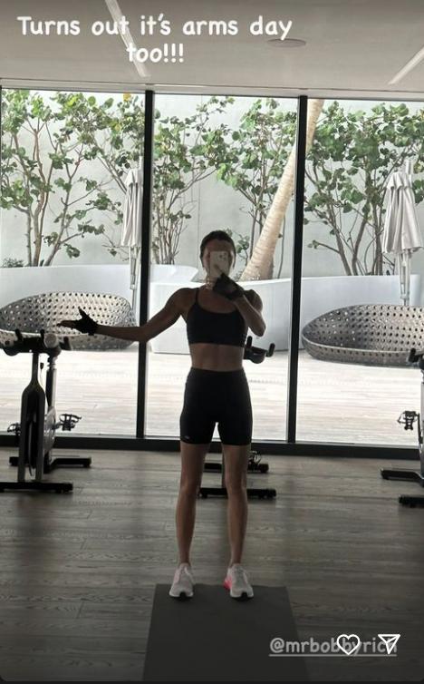 Це важче, ніж здається: Вікторія Бекхем приголомшила своїм спортивним тренуванням - фото 3