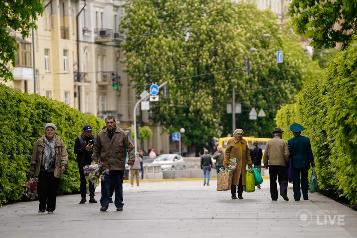 покладання квітів 9 травня в Києві
