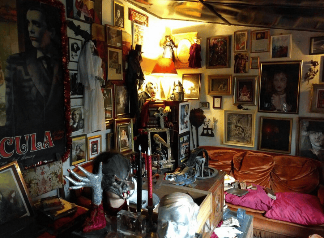 Музей вампірів та монстрів уяви