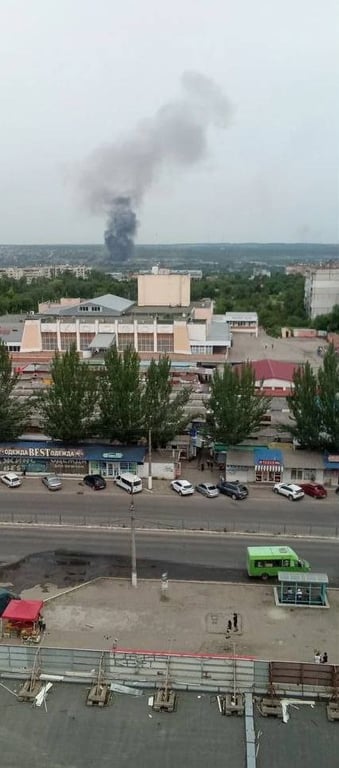 Последствия взрыва в Луганске