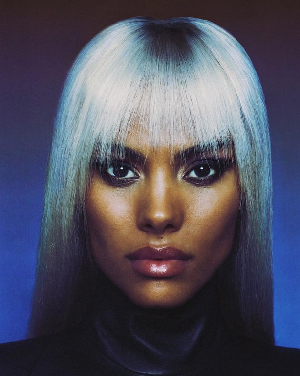 Бывшая жена Венсана Касселя снялась в соблазнительной фотосессии - фото 3