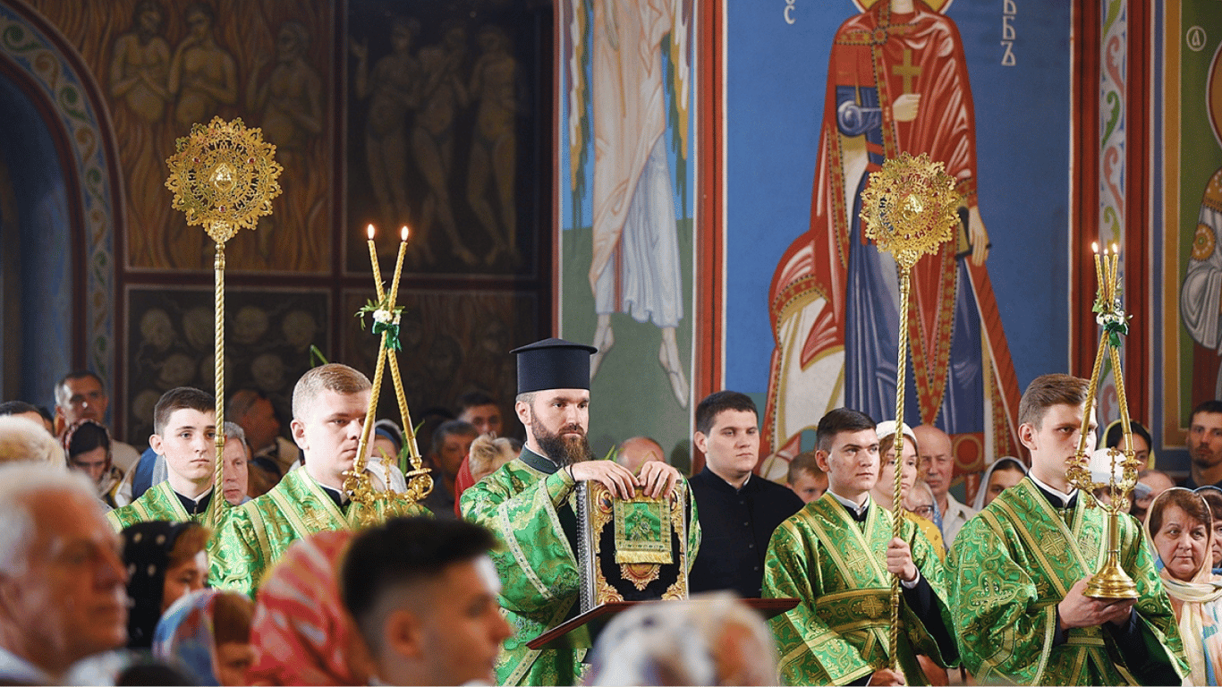 Новый церковный календарь в Украине - или перенесут дату Троицы