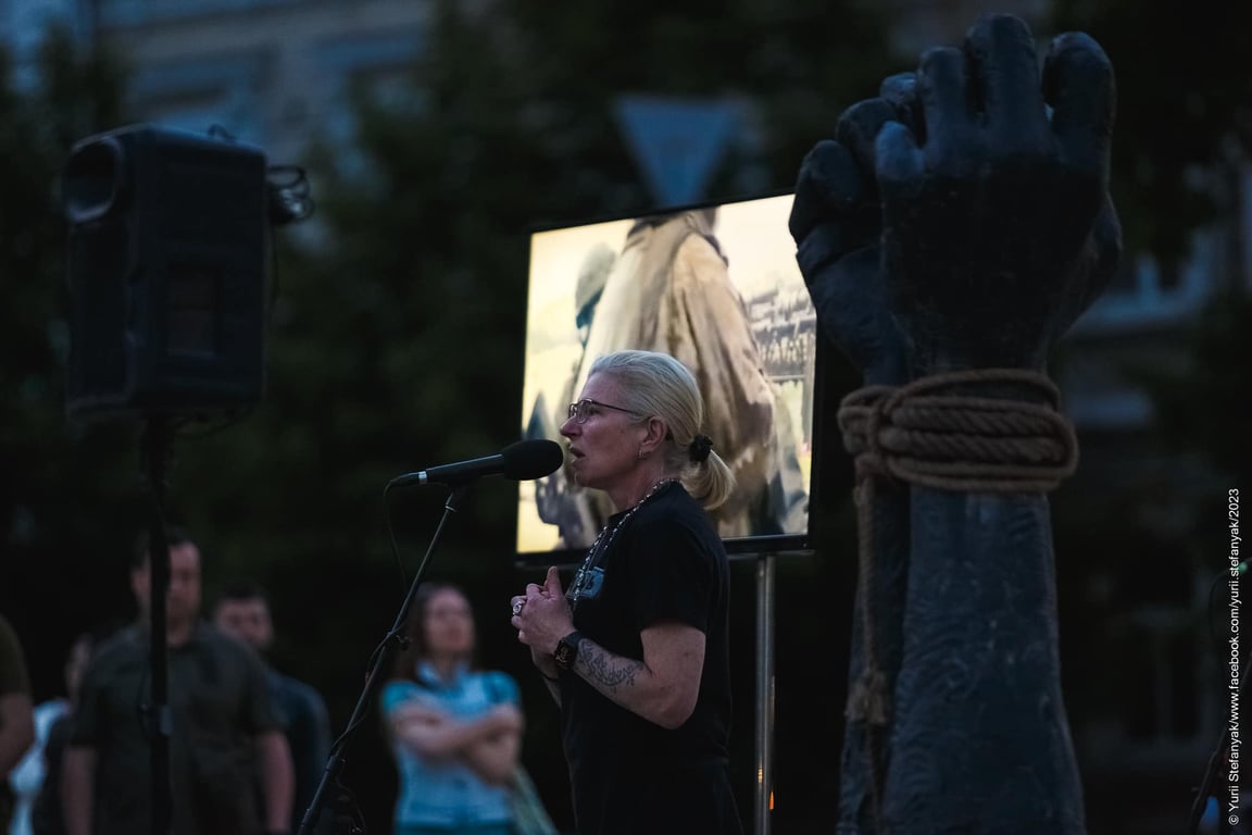 Инсталляция в Киеве