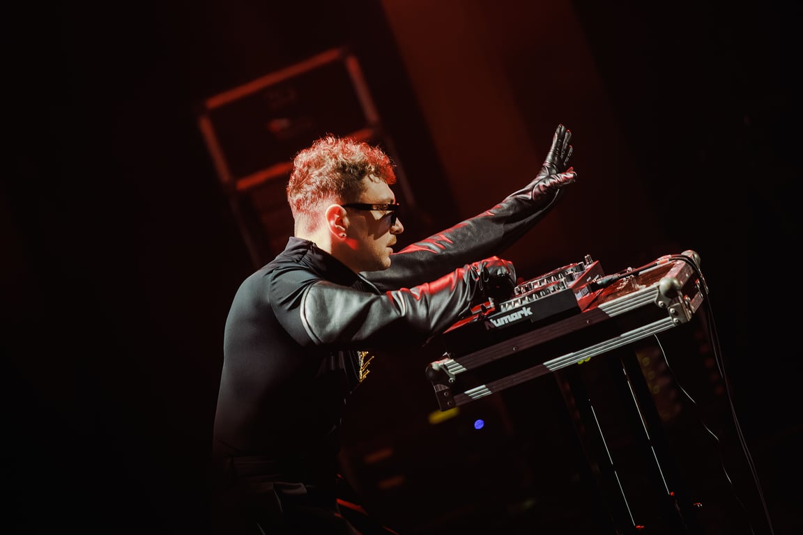 MONATIK, Тина Кароль и Камалия получили спецнаграды премии YUNA - фото 5