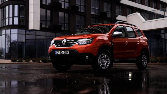 RENAULT Duster