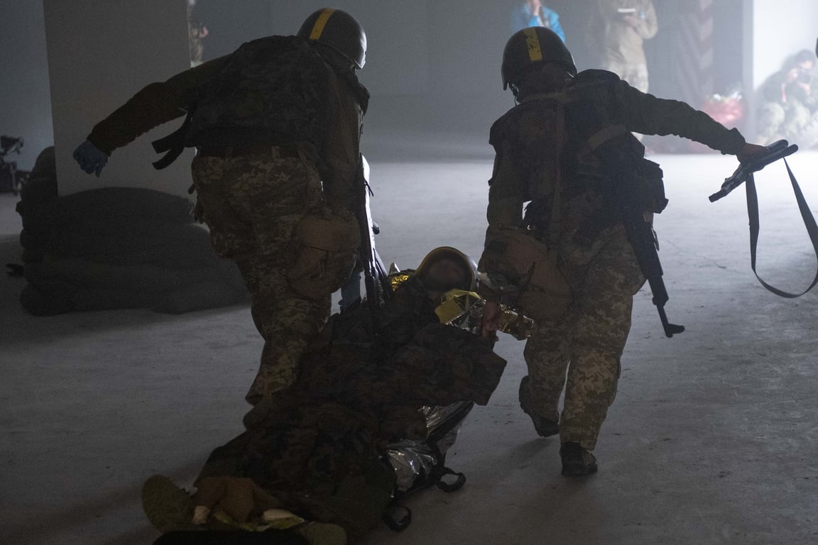 военные учения