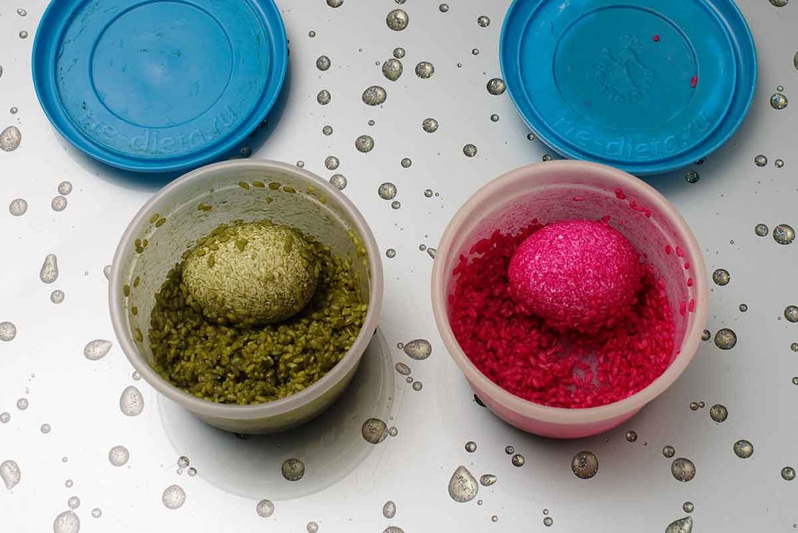 Як красиво пофарбувати яйця на Великдень