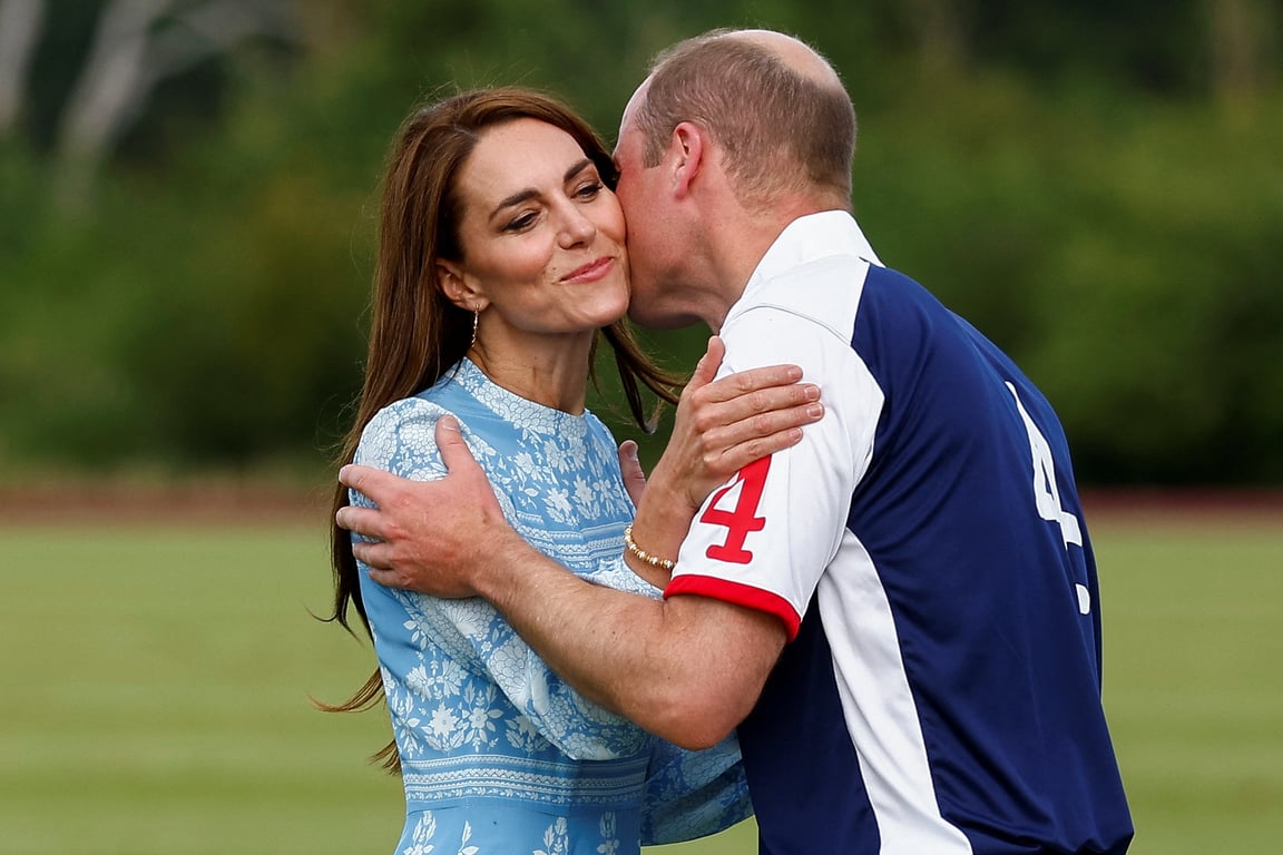 Кейт Міддлтон замилувала ніжностями з чоловіком на грі в поло - фото 1